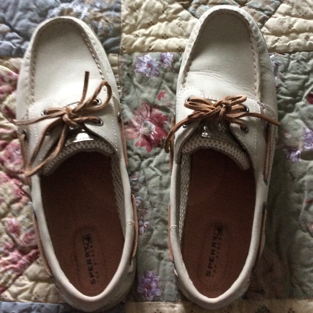 Ladies Sperry topsiders Mocs size 10